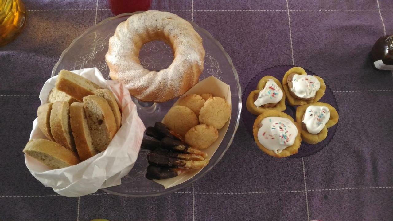 Bed and Breakfast Il Filo Di Paglia Комизо Экстерьер фото